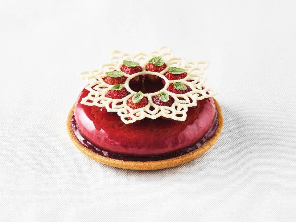 Individual Pastry by Miquel Guarro