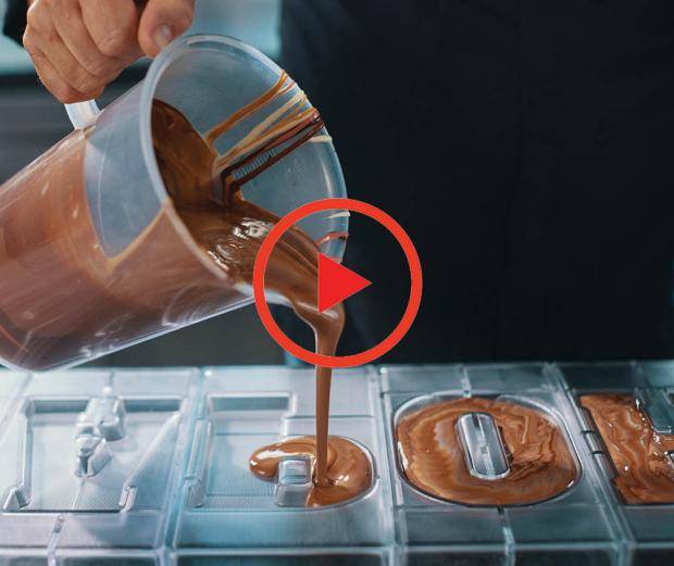 Making of: Gemarmerde chocolade letters